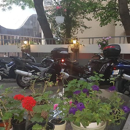 Hotel & Restaurant The House Sofia Bagian luar foto