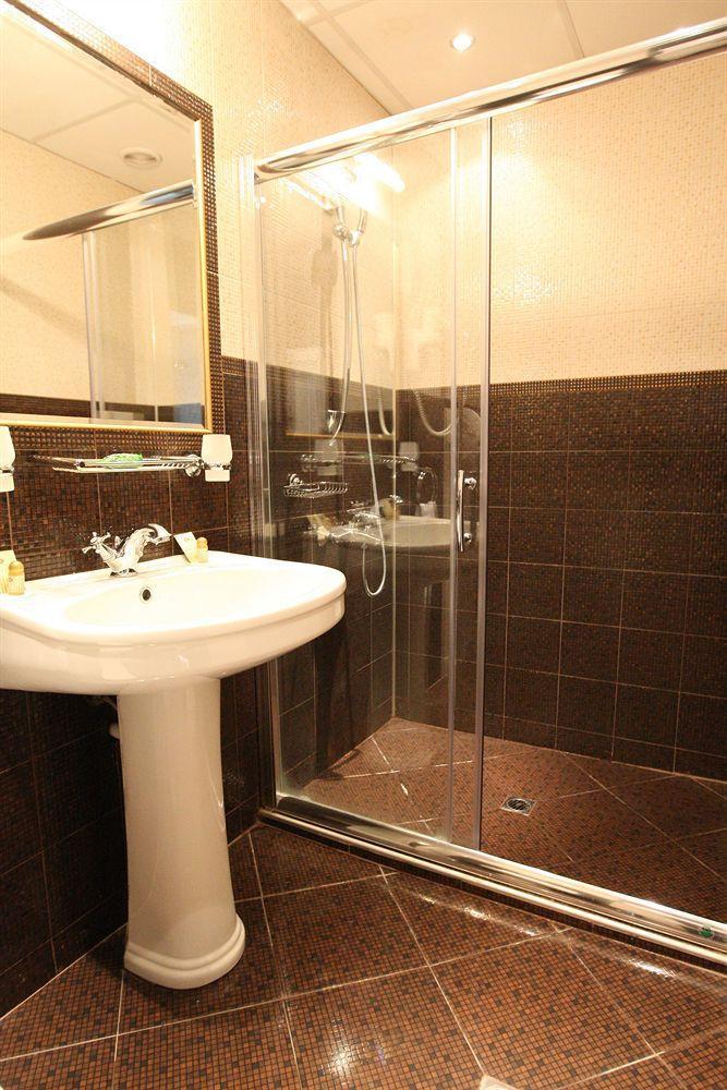 Hotel & Restaurant The House Sofia Bagian luar foto